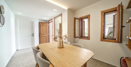 Residence Plaka 13
